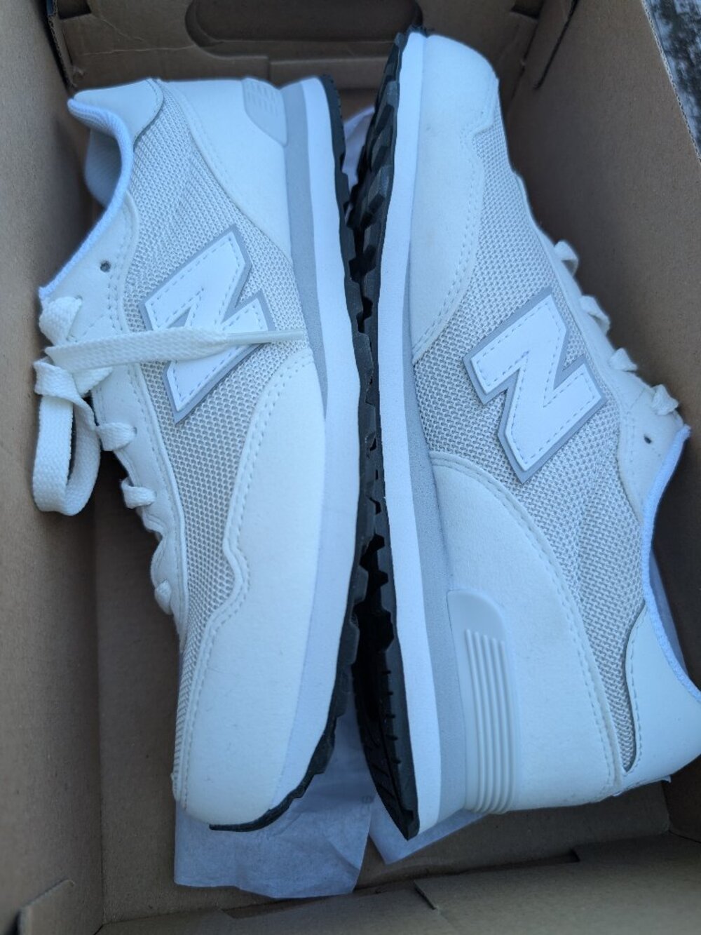 White NEW BALANCE 515 YOUTH SIZE 6